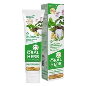 OTOP ORAL HERB ยาสีฟันสมุนไพร 100 กรัม